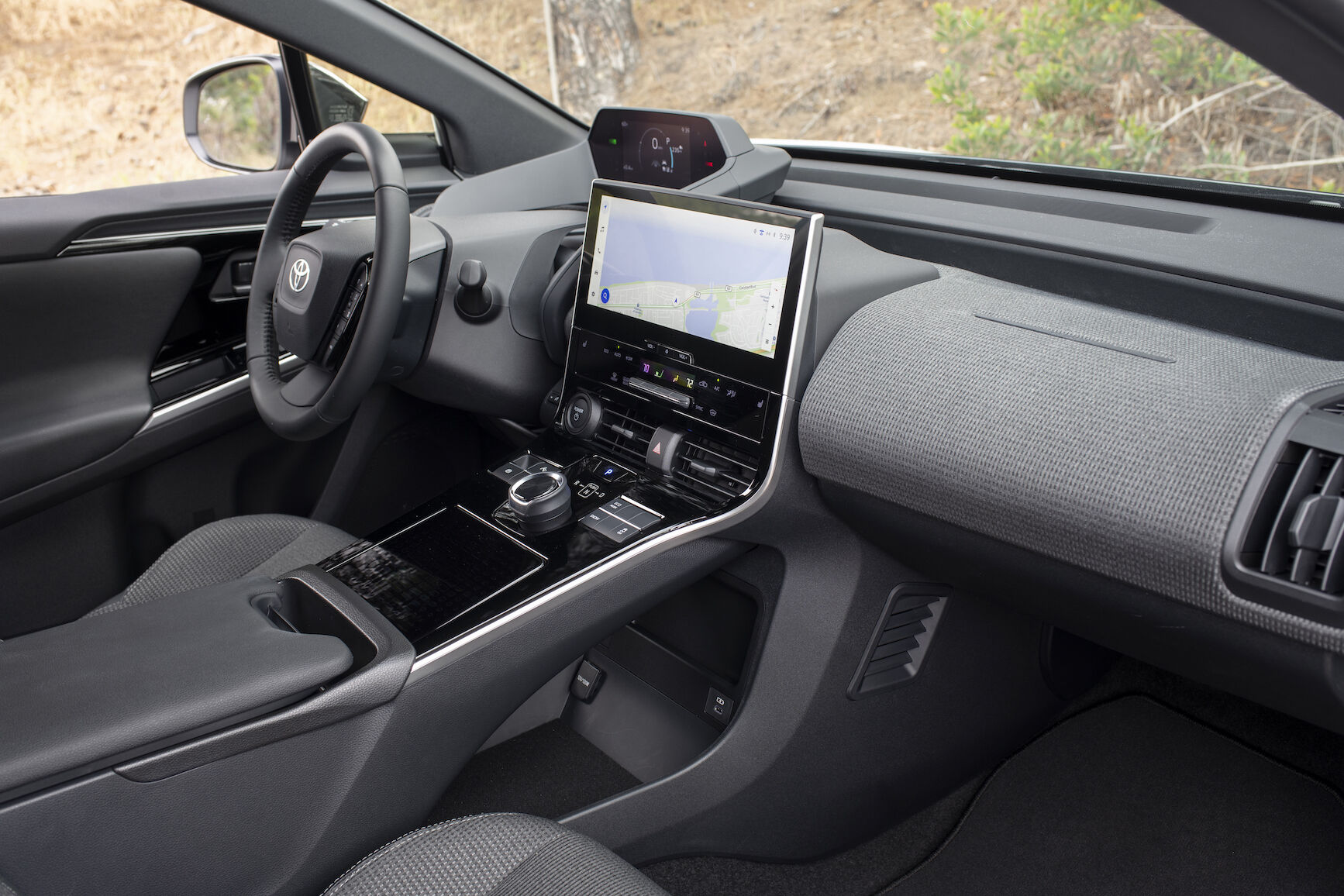 2023-Toyota-bZ4X-Interior-.jpg